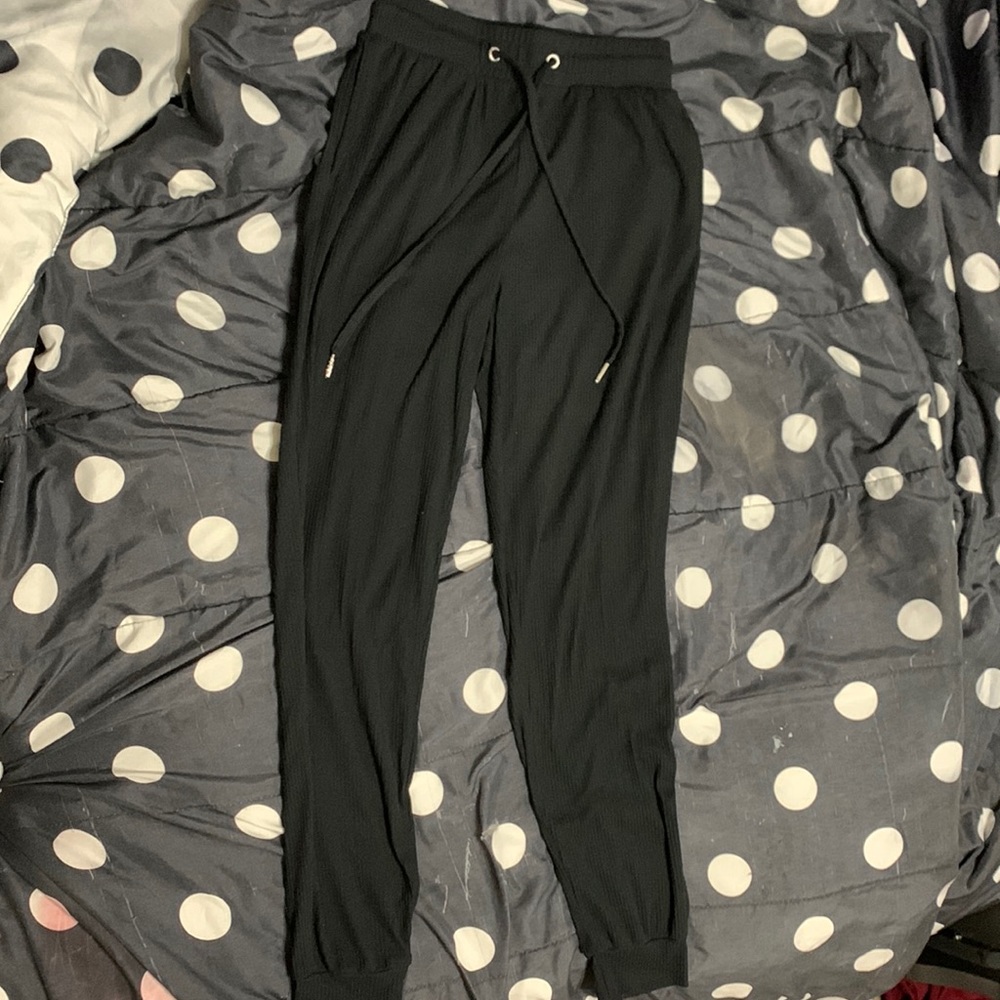 Derek heart black Joggers size Small women’s